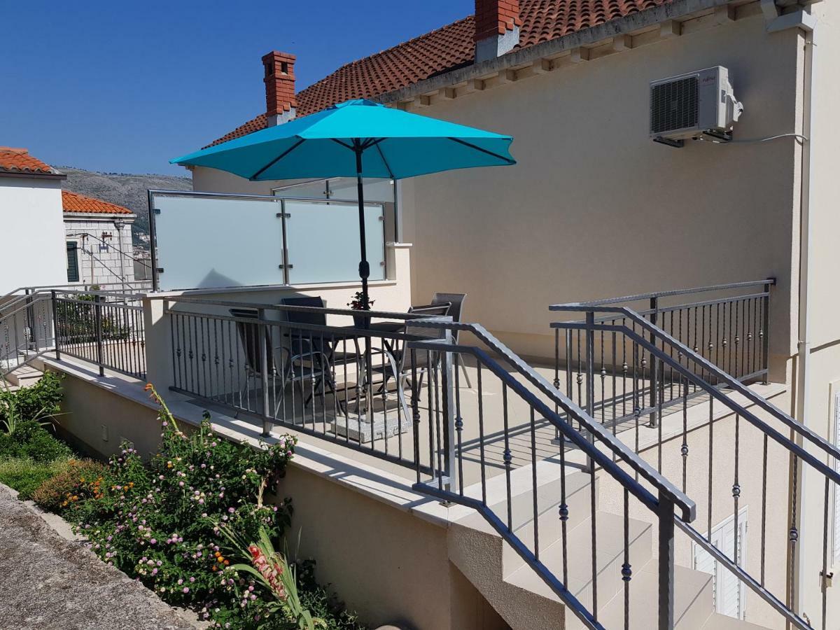 Apartment Voyager Ragusa Esterno foto