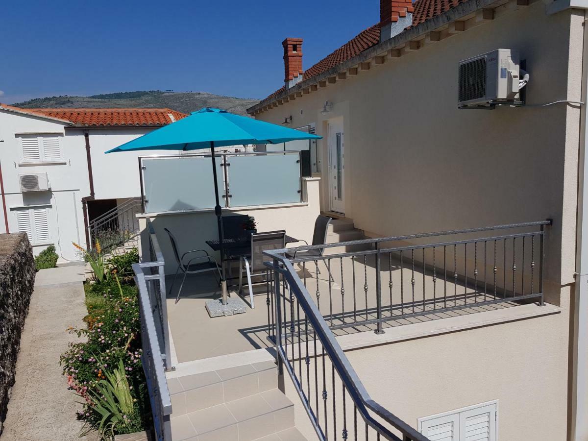 Apartment Voyager Ragusa Esterno foto